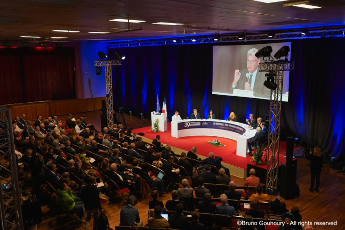 reportage congres ambiances podium invites Podium et table ronde du Congrès de l'ANEM